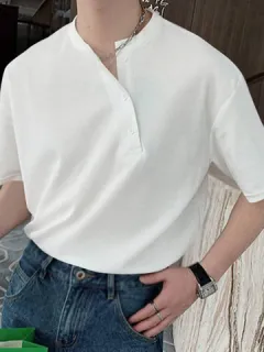 Short-sleeved T-shirt with slanted placket