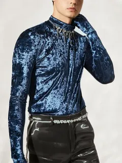 Long sleeve t-shirt with velvet gloves