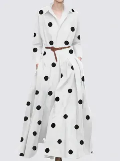 Maxi plisado con estampado de lunares Vestido
