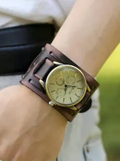 Pulsera de remaches multicapa Watch