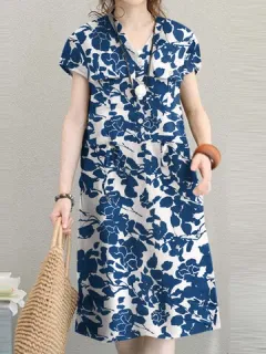 Cordón con estampado de flores en toda la prenda Vestido