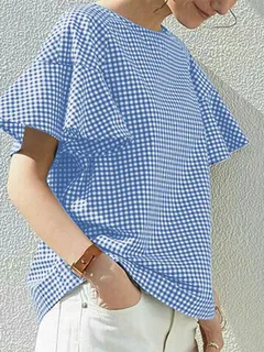 Blusa con volantes y estampado de cuadros