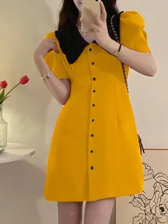 Manga farol con botones en contraste Vestido